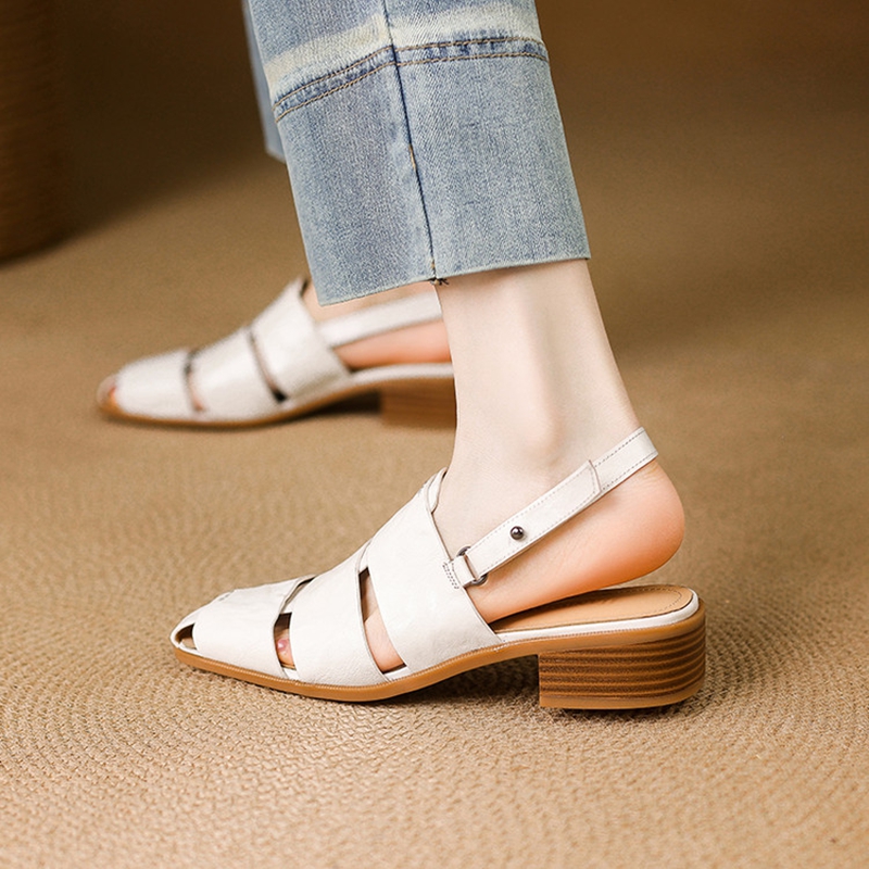 جديد الصيف النساء الصنادل حقيق - مراجعة Casual Sandal Leather وسعره