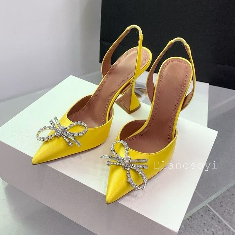 أشار تو عالية الكعب النساء مضخ - مراجعة Casual Sandal Leather وسعره